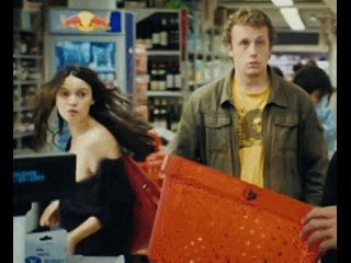 porn сара форестье оголяется в магазе porn