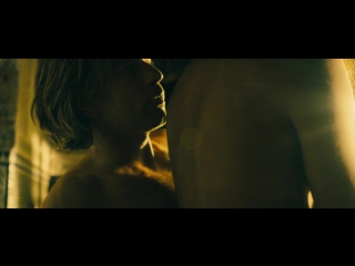 porn наоми харрис такой же предатель как и мы naomie harris our kind of traitor 2016 porn