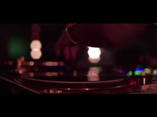 porn dj fly wiggling porn