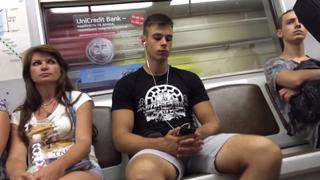 porn стояк у парня в метро porn