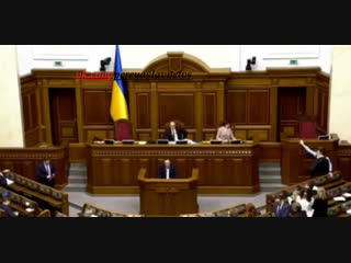 porn порошенко и его совет национальной безопасности грабит армию и от этого не может защитить сбу гпу мвд так как там porn