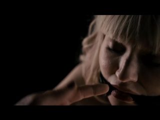 porn emily browning plush 2013 sex scene сцена секса эротика porn