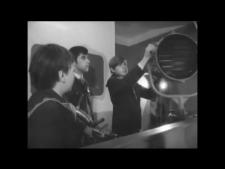 porn сюжет в киножурнале ровесник о клубе юных моряков адмиралтеец 1974 porn