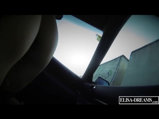 porn flashing truckers while sucking a guy in his car красивая проститутка снялась на шоссе и делает минет клиенту в porn