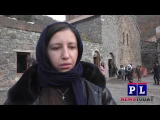 porn женщина просит российских миротворцев защитить её кишлак и монастырь дадиванк и если понадобится жизнь за них porn