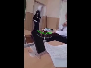 porn школьник сорвал урок и выгнал учителя из класса porn