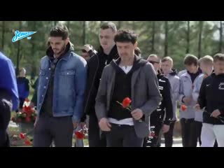 porn зенит почтил память жертв войны на пискаревском мемориале 8 05 2019 porn