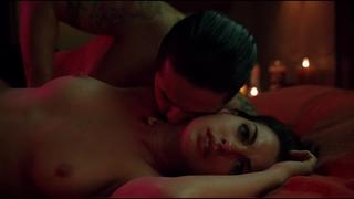 porn энн хэтэуэй anne hathaway бижу филлипс bijou phillips крэйзи havoc 2005 720p компиляция эротических сцен porn