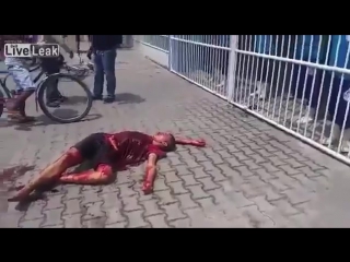 porn особое мнение 18 молодой человек пытался молодые женщину в автобусе и за это жестоко поплатился португалия porn