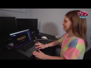 porn девушке надоело играть и она решила развлечься с членом любимого porn