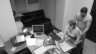 porn измена с начальником в офисе на работе скрытая камера реал 1 porn