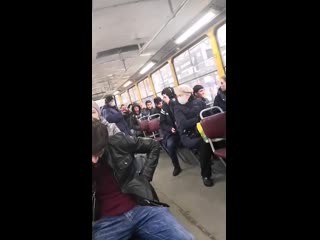 porn вот такой молодой человек катается в транспорте в екатеринбурге porn