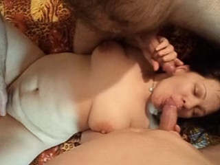 porn шлюха мамка отсасывает хачу нежный минет домашнее видео русские эксгибиционисты секс семейной пары большие porn
