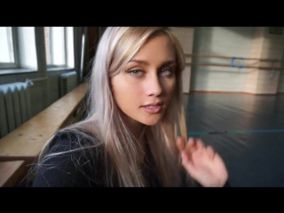 porn cвязанную мамочку шлюху с огромными сиськами ебут по кругу во все дыры молодые самцы porn