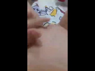 porn aybüke ласкает киску пальчиками постанывая в перископе periscope porn