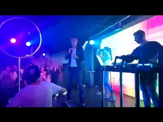 porn сексуальные уборщицы такие пепелац ночной клуб пепе live porn