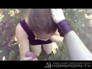 porn молодые катька сосет за гаражами porn
