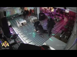 porn бухой в ноль мужчина попытался взять под контроль ресторан на северо западе столицы не вышло porn