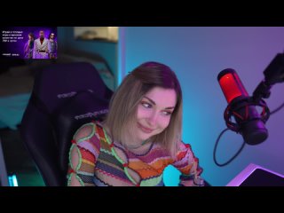 porn засвет лифчика шлюшки аринян на стриме твои блогерши porn