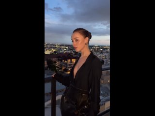 porn подготоа фиби к ужину организованному журналом w и модным домом louis vuitton в честь вручения премии оскар porn