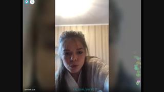 porn сексуальная девушка спалила сосок при переодевании periscope перископ porn