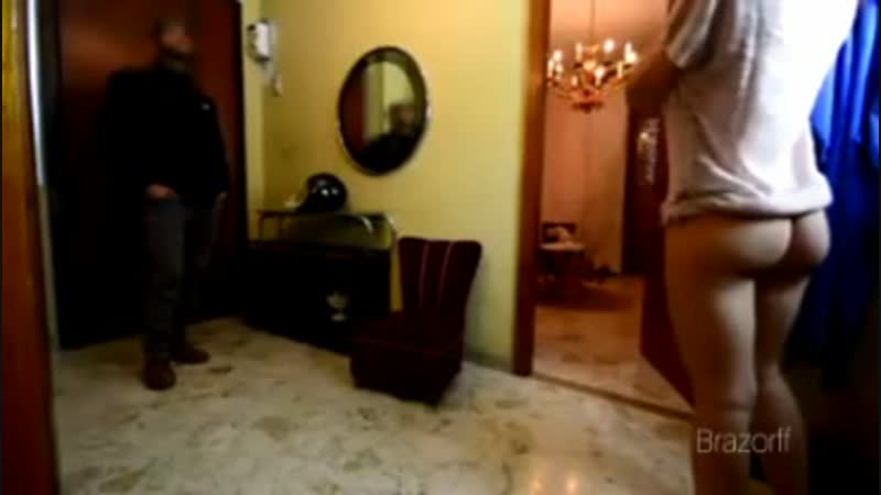 porn разделась перед доставщиком пиццы измена мж секс на камеру porn