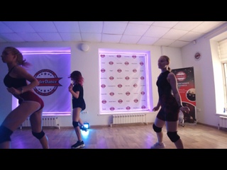 porn twerk class by gaechka селект 3 porn