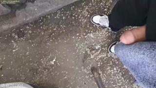 porn китаец секс маньяк кончет на жопы азиаток публичное порно сперма конча на юбку штаны трусики в метро автобус porn