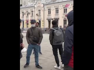 porn маша борзунова проверяет как москвичи соблюдают режим самоизоляции porn