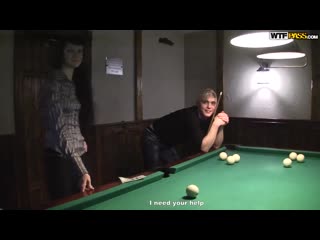 porn хотела научиться играть в бильярд а попробовала секс втроём на столе porn