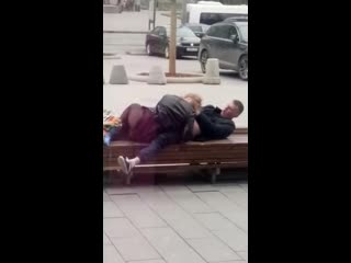 porn оторите пацаны в центре москвы на новом арбате чувак с телкой начали ебстись на глазах у прохожих porn
