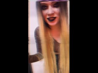 porn pov она только что рассталась с бывшим и пошла на рейв чтобы забыться porn