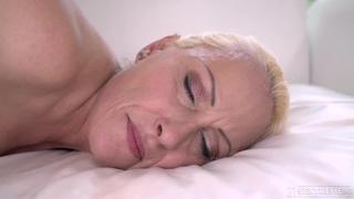 porn сочная бабушка 2019 blowjob facial mature granny hairy blonde old young natural tits pussy инцест зрелые porn