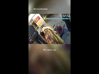 porn в сша во время задержания полицией за отказ покинуть больницу молодые женщина инвалид на видео лиза эдвардс с porn