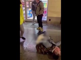porn в польше мужик нарезался до состояния этилового рыцаря и вышел на улицу где принялся одного за другим косить porn