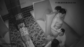 porn камера в элитном стрип клубе мужик трахнул сразу двух шлюшки большие сиськи молоденькие секс трах порно скрытая porn