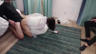porn дружок трахает русскую невесту до свадьбы жених смотрит как она ему изменяет кончил чужой жене в киску русское porn