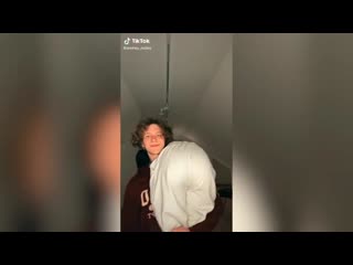 porn андрей ноилс о сливе и ориентации эдвард бил потерял миллионы подписчиков porn