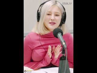 porn 볼륨감 자비 없는 분홍색 티셔츠 모모랜드 낸시 momoland nancy create discover and share awesome gifs on gfycat 9 porn