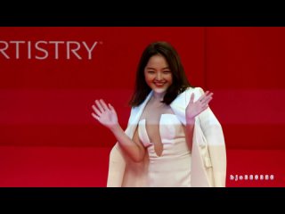 porn 서신애 남심저격 파격 드레스 4k직캠 2017부산국제영화제 레드카펫 영화의전당 porn