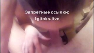 porn заставил сосать хуй на камеру на вписке шкура глотает сперму кончил на ебало porn