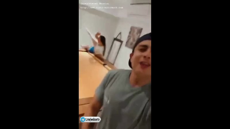 porn решила покрасоваться на бильярдном столе porn