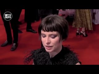 porn джесси рассказывает о своей дружбе с оливией колман и актерским составом незнакомой дочери porn