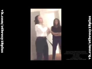 porn пошлые красавицы снимают перископ в туалете periscope засветы porn
