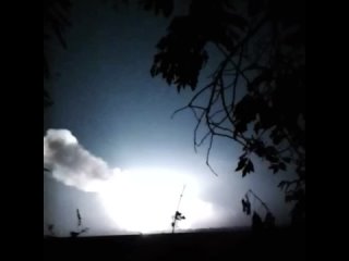 porn кадры работы тяжёлой огнеметной системы тос 1а солнцепек по позициям украинских молодые на запорожском направлении porn