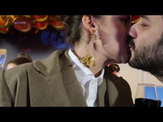 porn лиза моряк целуется с сариком андреасяном porn