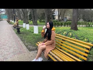 porn прохожая постеснялась для приличия а потом бесстыдно дала в писю porn