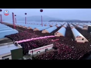 porn regardez kim jong un se promener dans une aurus toute neuve que vladimir poutine lui a offerte en cadeau porn