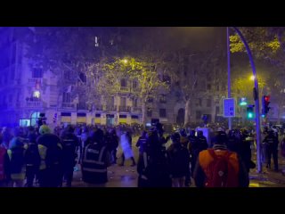 porn unas 4 000 personas se manifestaron este jueves 16 de noviembre frente a la sede del partido socialista obrero porn