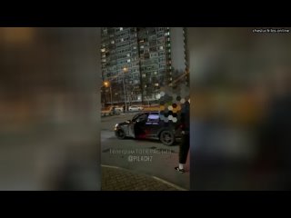 porn парни наваляли уроженцам армении которые приставали к русским девушкам приезжие по кайфу отдыхали porn